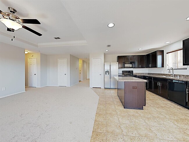 Building Photo - COMING SOON IN LITTLE ELM!