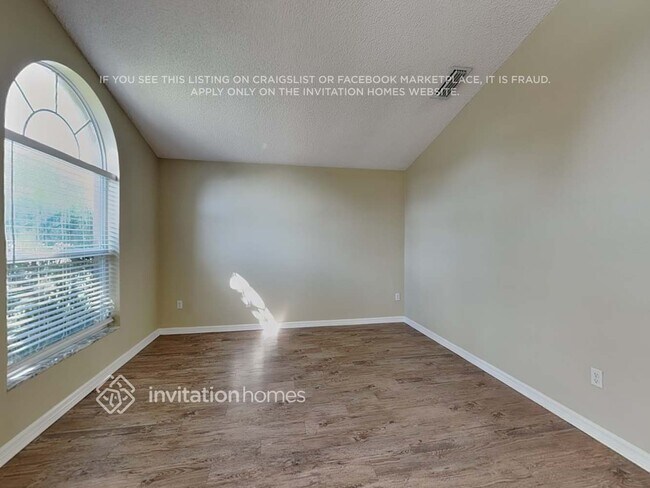 Building Photo - 1009 Aviles Ct