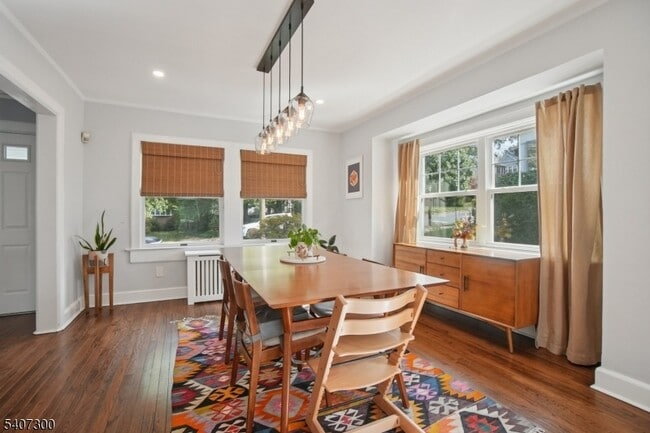 Building Photo - 6 Girard Pl