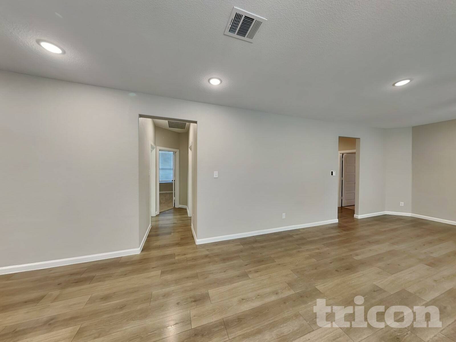 Building Photo - 540 Hazeltine Rd