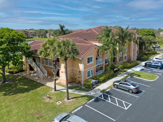 Building Photo - 281 SW Palm Dr