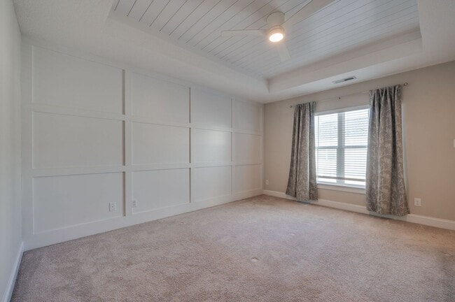 Building Photo - 3BD/3.5BA Immaculate Condo at the Oceanfront!