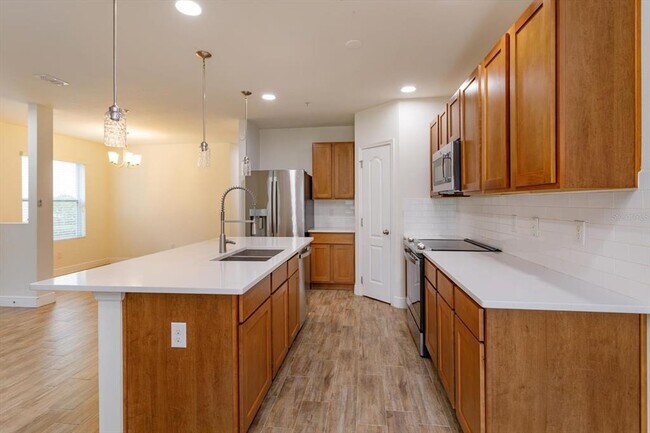 Building Photo - 3641 Seneca Club Loop