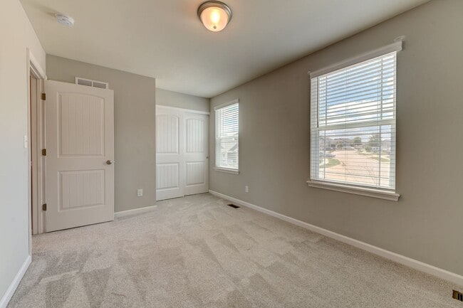 Building Photo - Beautifully Custom Crafted 2-Story Home 3 ...