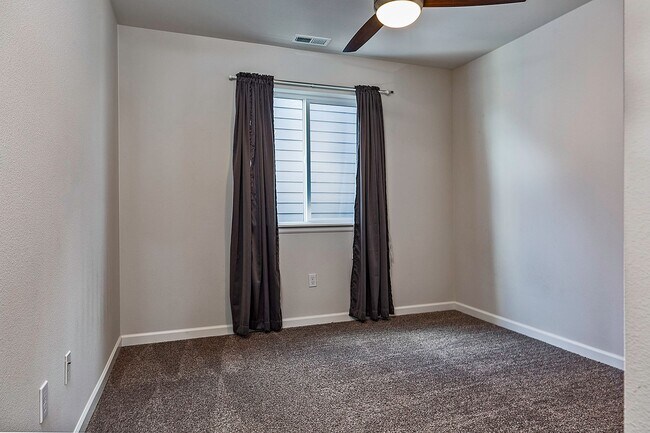 Building Photo - 14398 99th Way Southeast