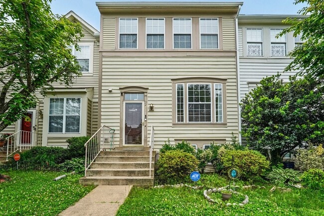 Primary Photo - 3255 Gina Pl