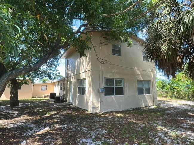 Building Photo - 3250 NW 2nd St