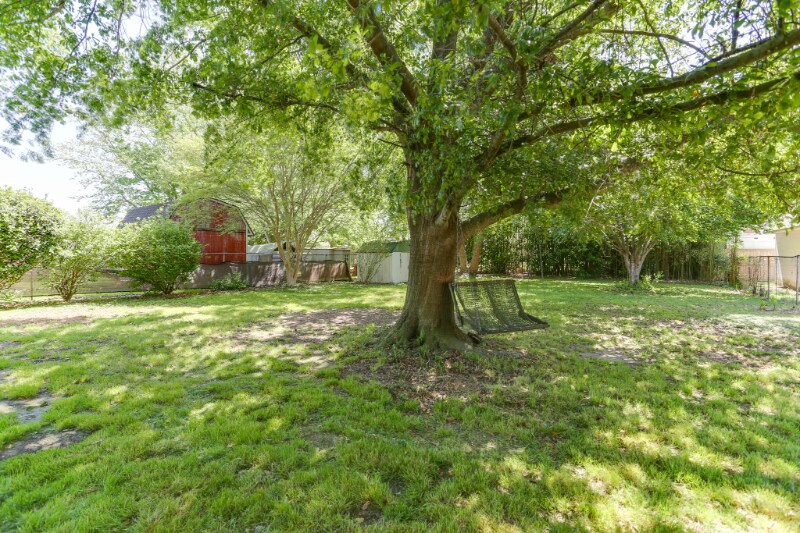 Building Photo - 1516 Denton Dr