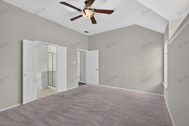 Building Photo - 7297 Chinquapin Dr
