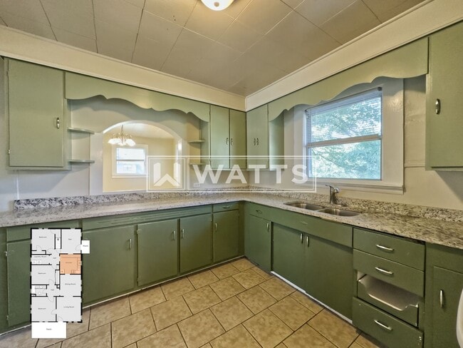 Building Photo - 3 Bedroom Home in Forestdale