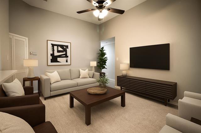 Building Photo - 2318 Springfield Ln