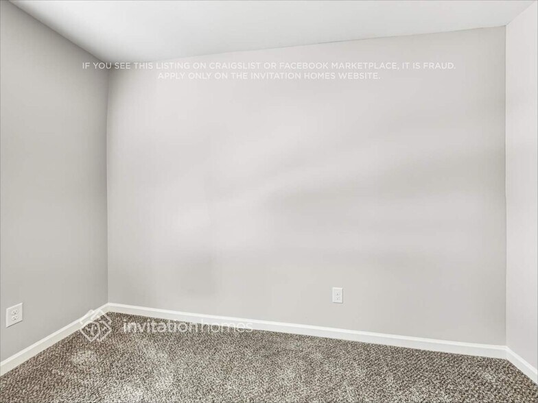 Building Photo - 7421 Larwill Ln
