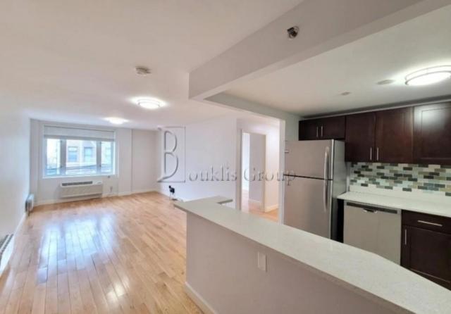 Building Photo - 1 bedroom in ASTORIA NY 11102