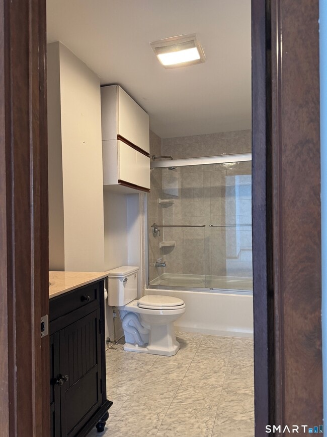 Building Photo - 146 High St