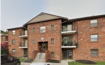 Building Photo - 4 Grand Hall