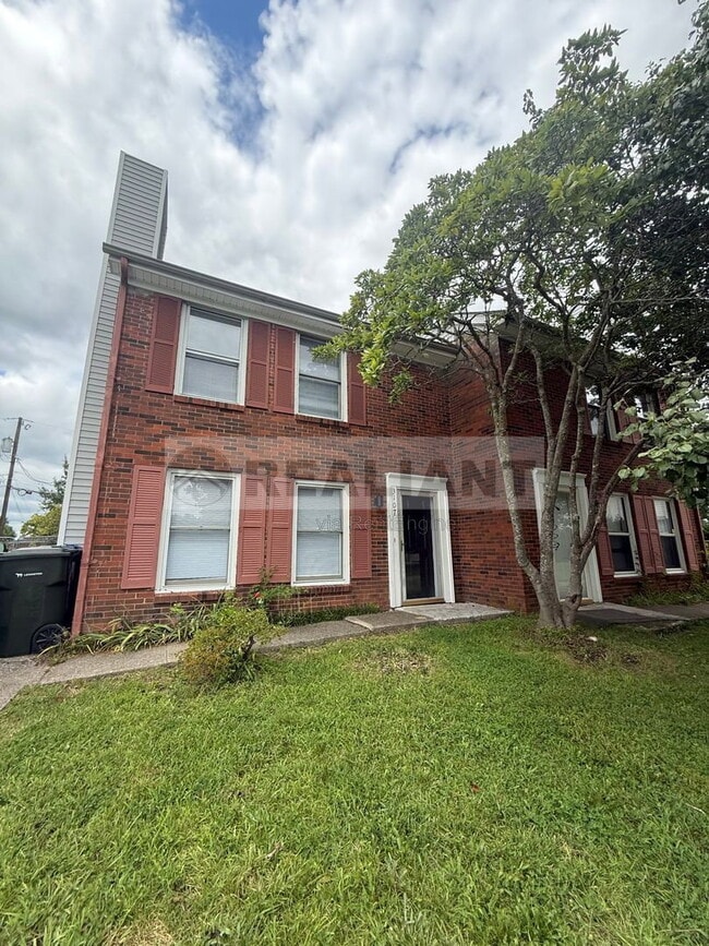 Building Photo - 3107 Glenridge Cir