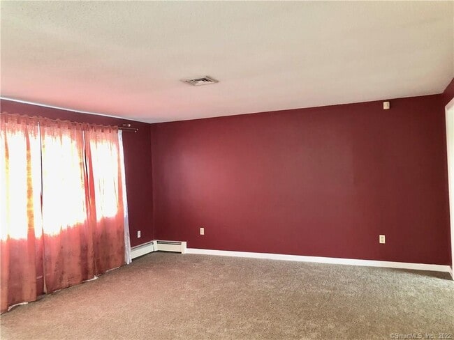 Building Photo - 49 Cheshire Dr