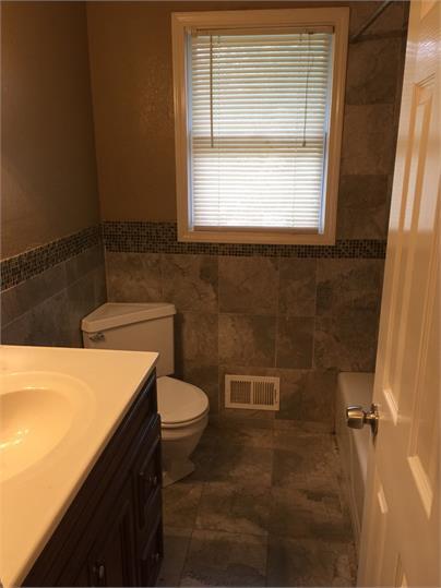 Building Photo - 8325 Elm Ave