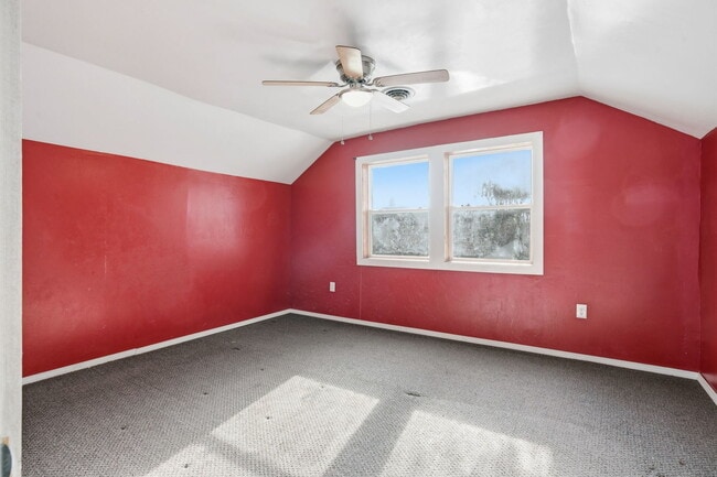 Building Photo - 1117 19th Ave
