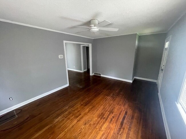 Building Photo - 3839 Maid Marian Ln