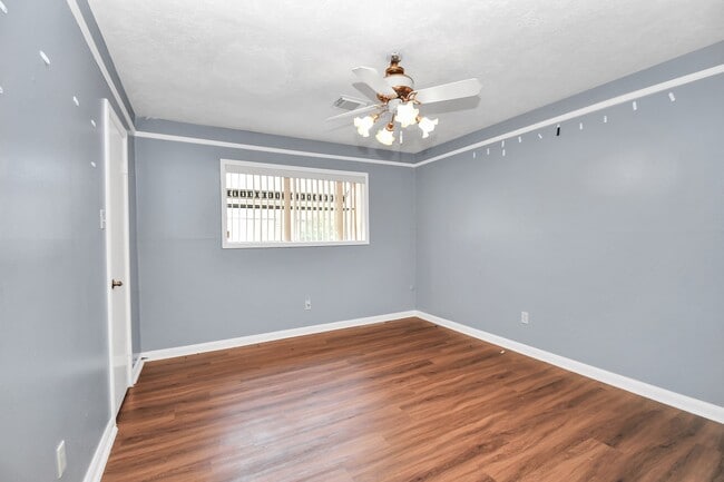 Building Photo - 2510 Hilton Head Dr