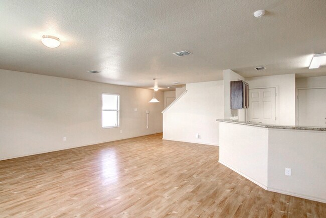 Building Photo - 8906 Scarlett Pl