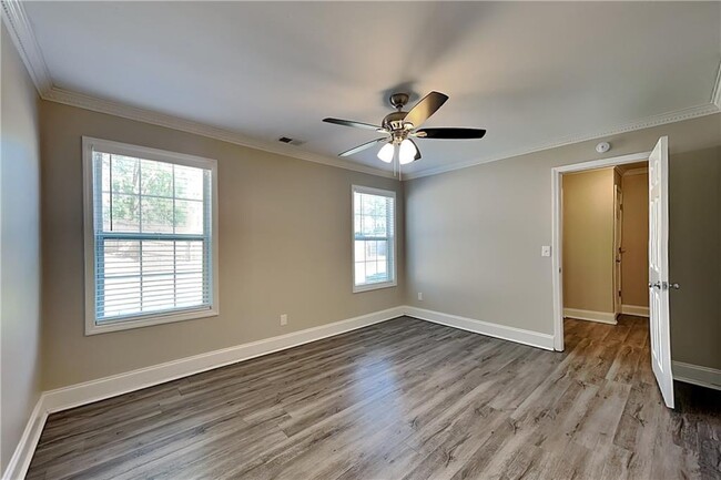 Building Photo - 2912 Noah Dr