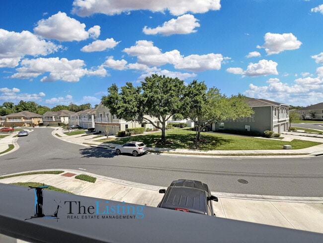 Building Photo - 803 Ashentree Dr