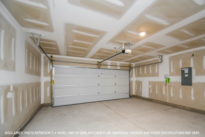 Building Photo - 416 Leaning Maple Wy