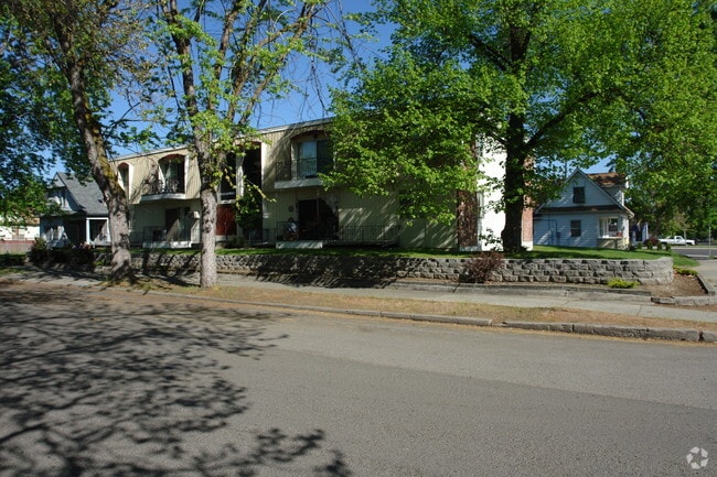 Building Photo - The Shannon House