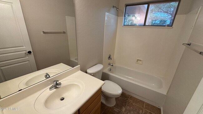 Building Photo - 16718 N 50th Way