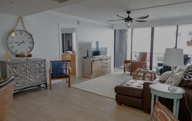 Building Photo - 4200 N Ocean Dr