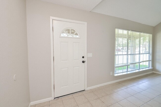 Building Photo - 22630 Powell House Ln