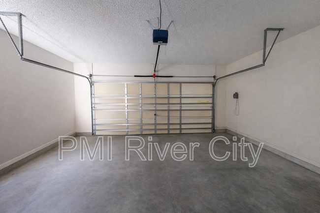 Building Photo - 3309 Highland Mill Ln