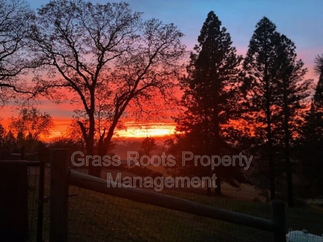 Building Photo - 22912 Montclair Ct