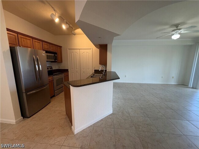 Building Photo - 12970 Positano Cir