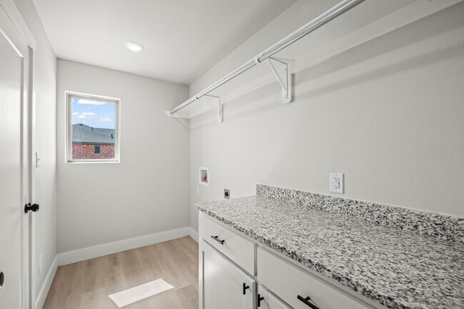 Building Photo - 10625 East C R 7400