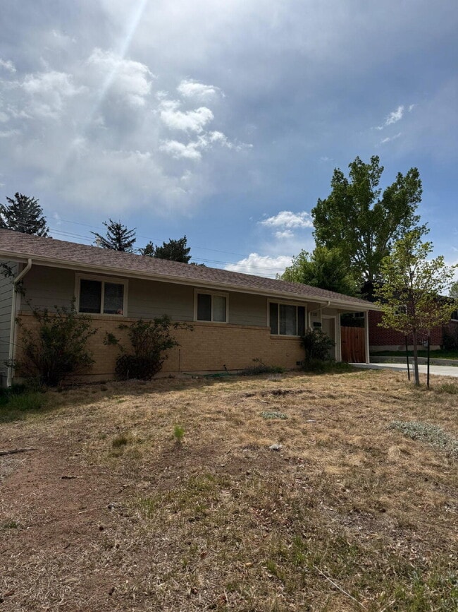 Building Photo - 3-Bedroom Home Available August 5th!