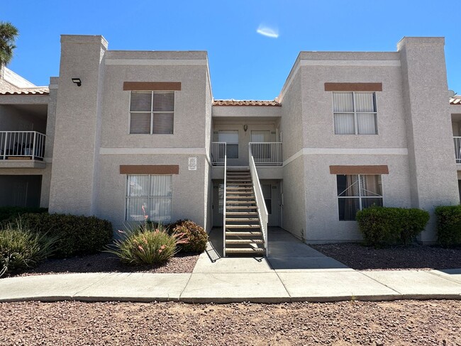 Primary Photo - 1st Floor Condo!