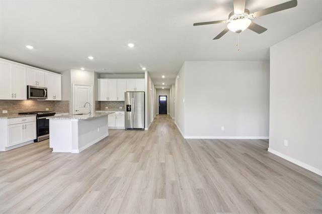 Building Photo - 3404 Eagle Mount Dr