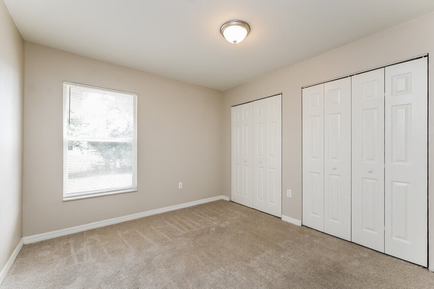 Building Photo - 3731 15th St W