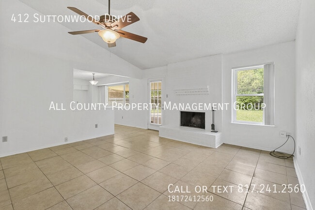 Building Photo - 412 Suttonwood Dr