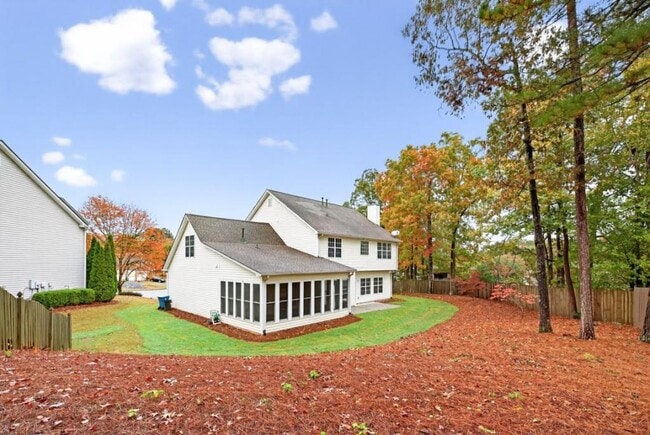 Building Photo - 2467 Bittersweet Cir