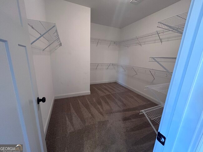 Building Photo - 221 Caleb Way