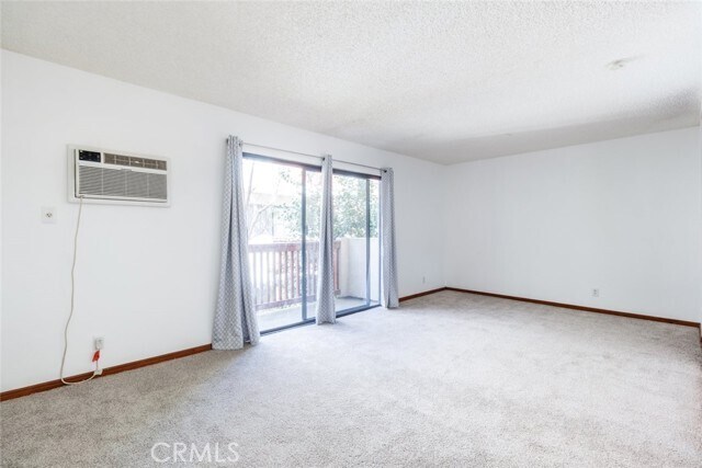 Building Photo - 20234 Cantara St