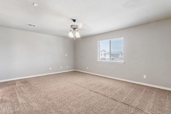 Building Photo - 14508 Shady River