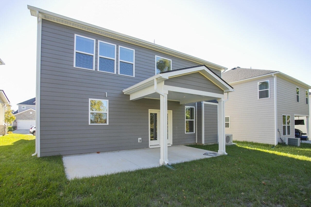 Building Photo - 5370 Bellflower Hls