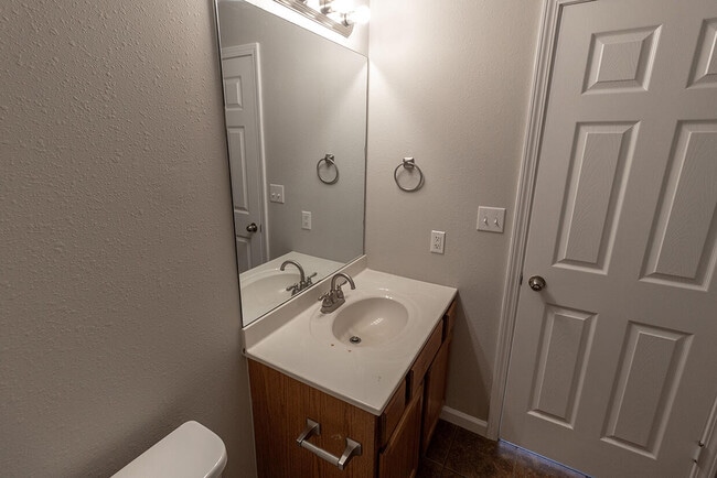 Building Photo - 1403 Bodie Dr