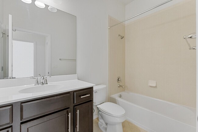 Building Photo - 4615 Siena Cir