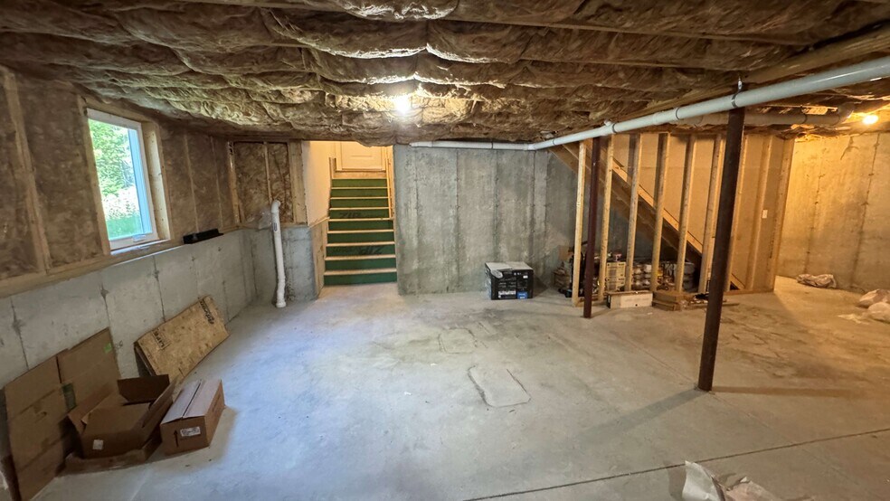 Building Photo - 38 Gristmill Ln